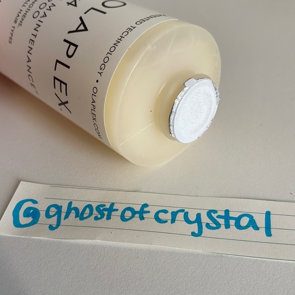 Olaplex No. 4 Bond Maintenance Shampoo - Picture 5 of 6